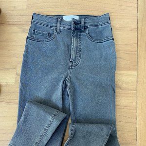 BRAND NEW, NEVER WORN EVERLANE JEANS